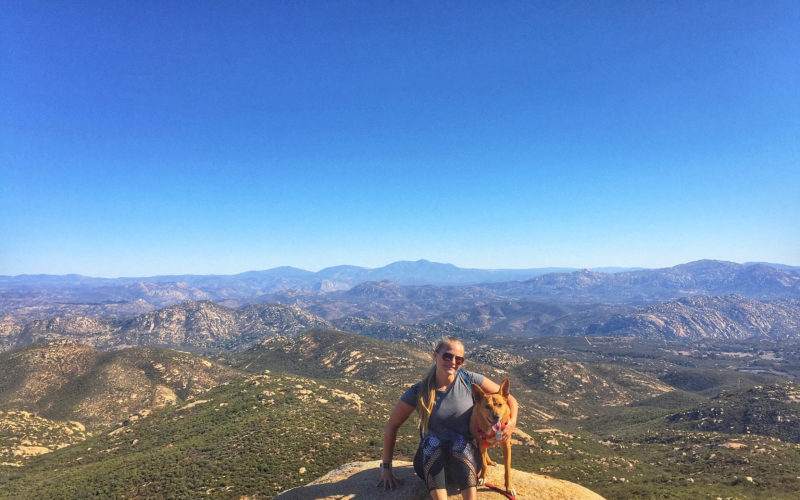 Thanksgiving Weekend 2016: Hiking Iron Mt, Relaxing & Feeling Grateful!