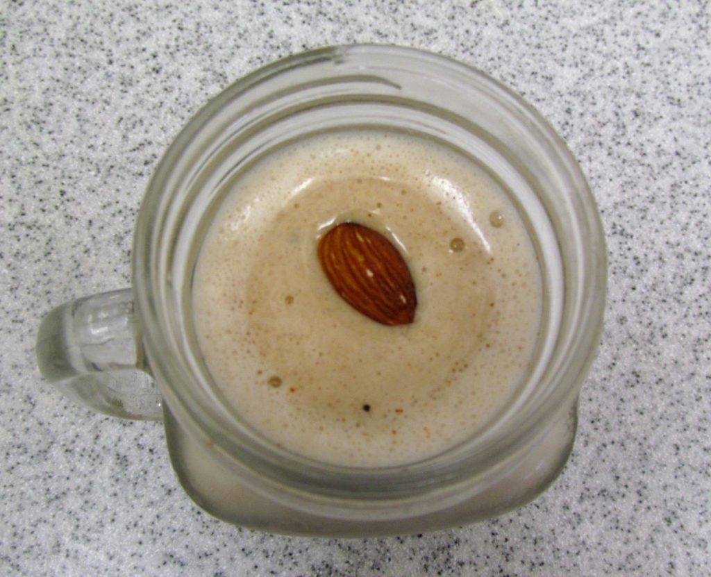 almond smoothie-5