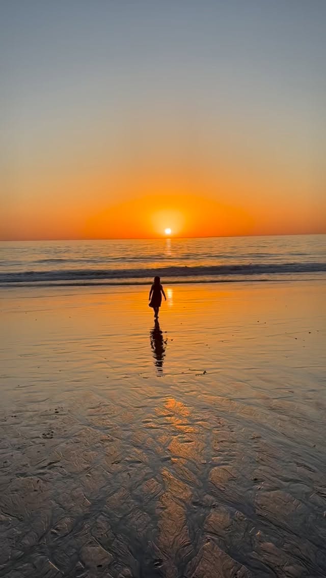 And I’d add, the more you like the person you’ve become, the less stock you put into others liking you. 

#sunset #reflections #worrylesslivemore #sandiego #momsofinstagram #beachday #quotestoliveby #createalifeyoulove