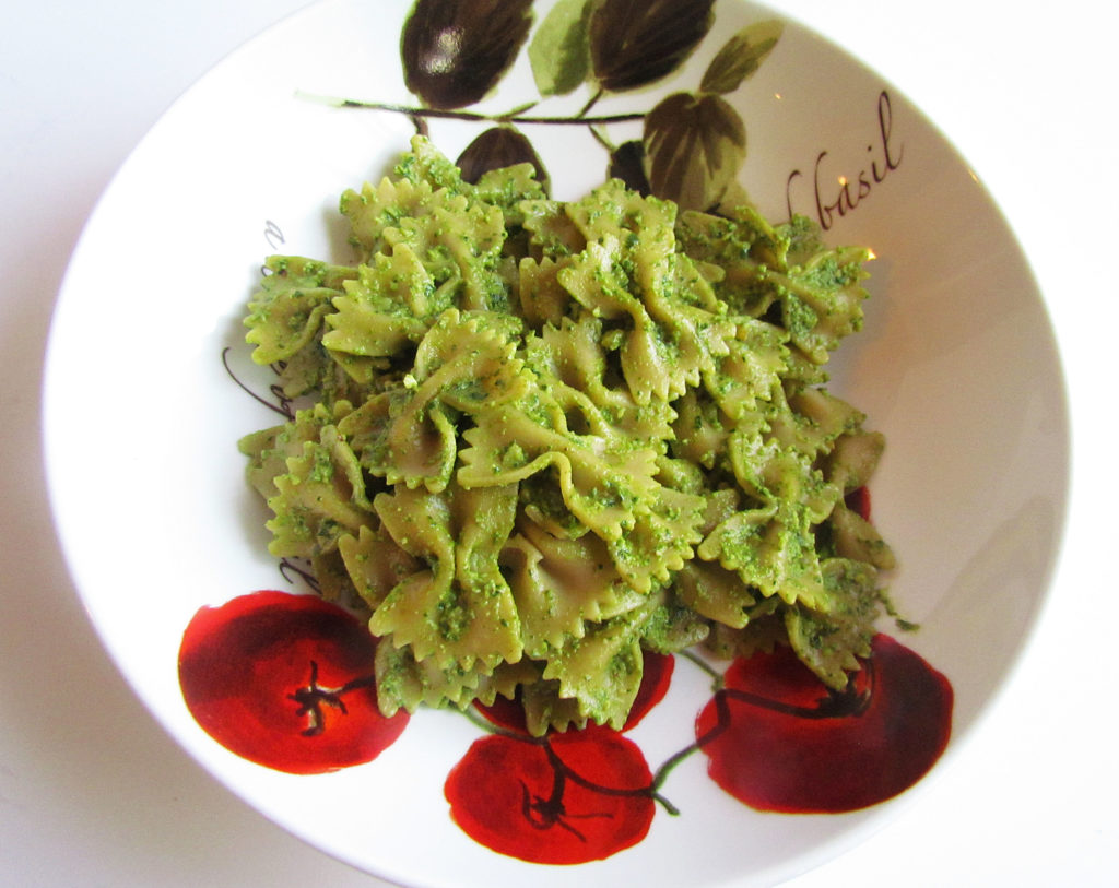 avocado pesto pasta-2