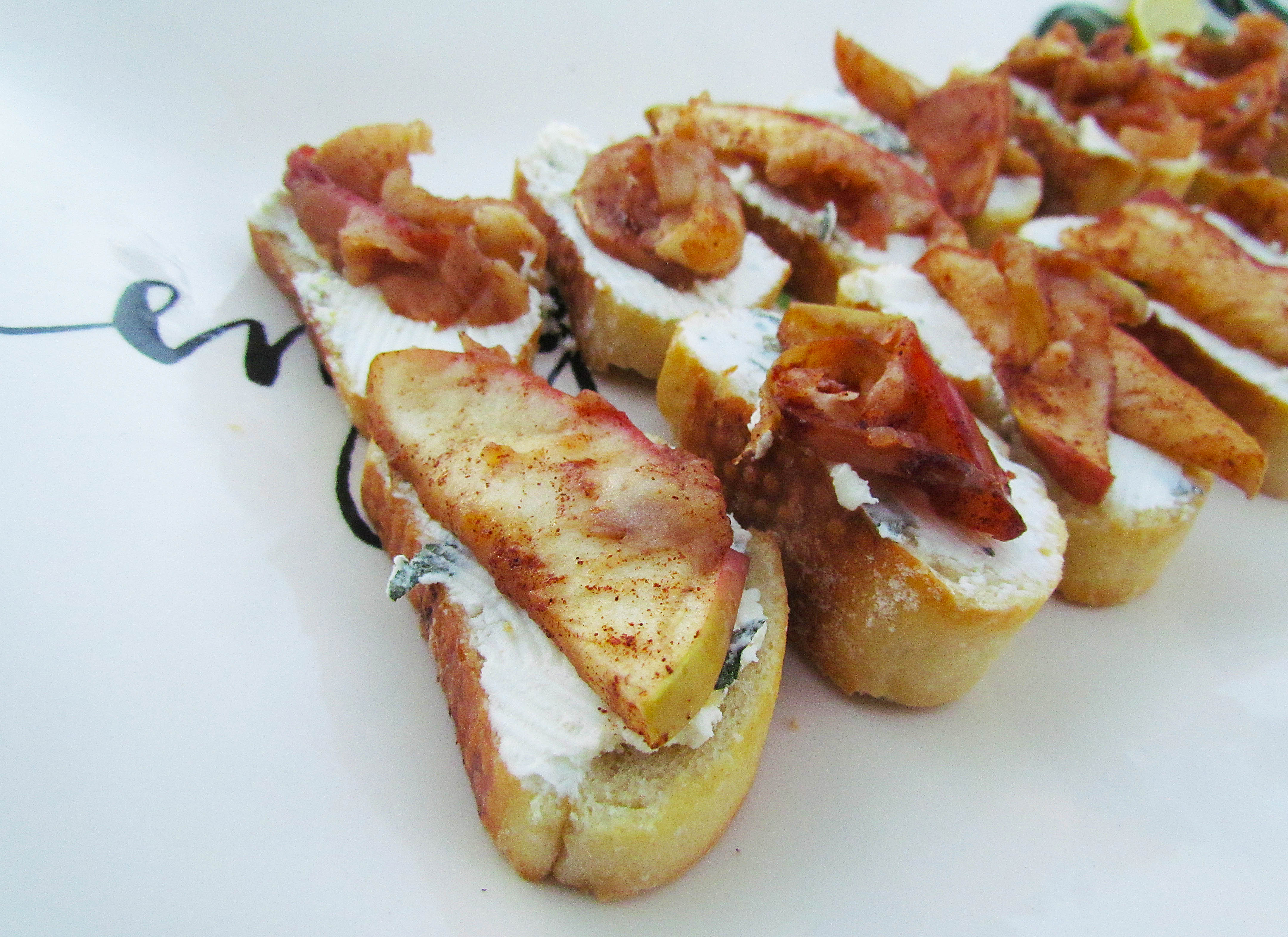 apple crostini-3