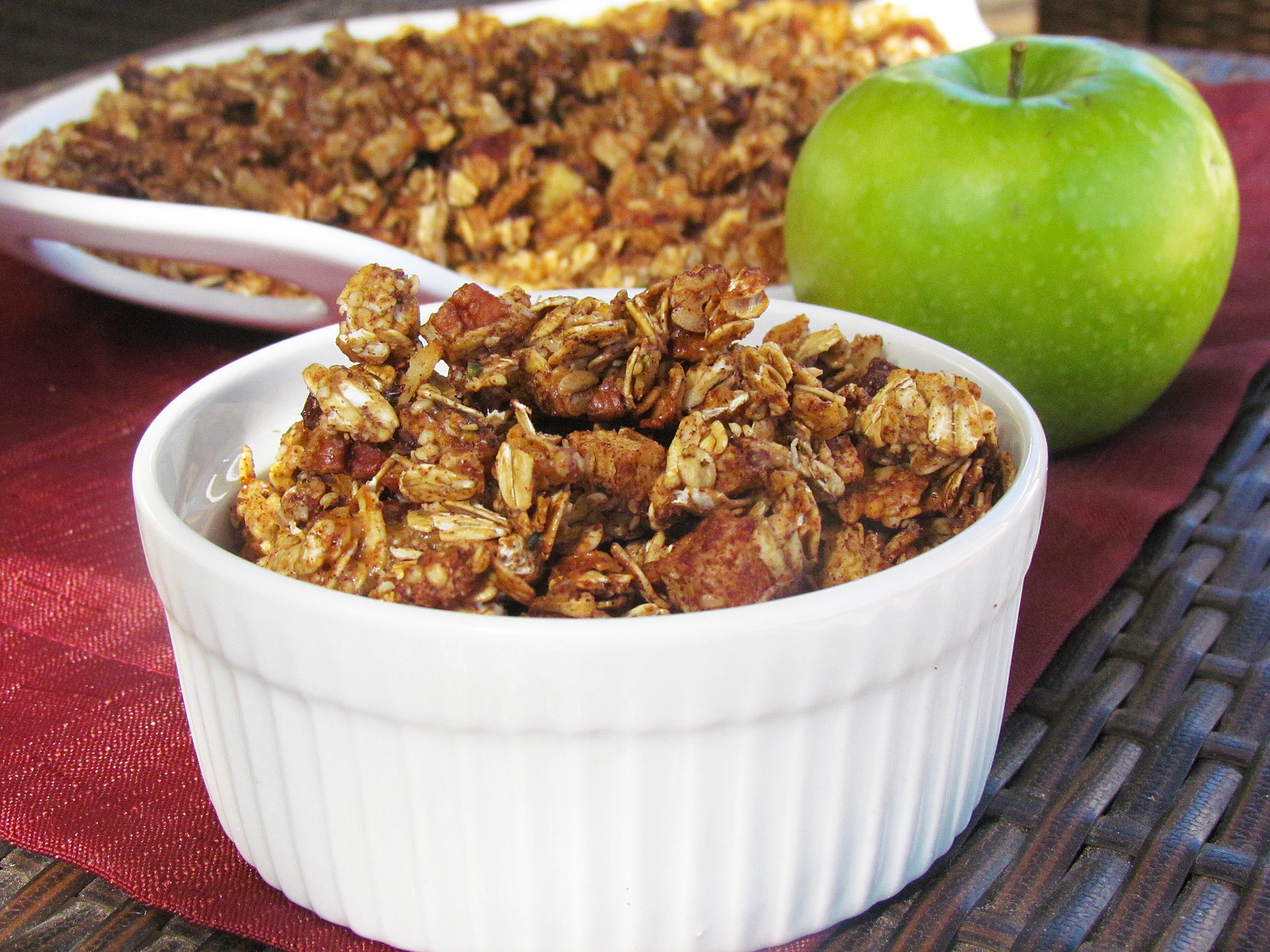 apple pie granola-2