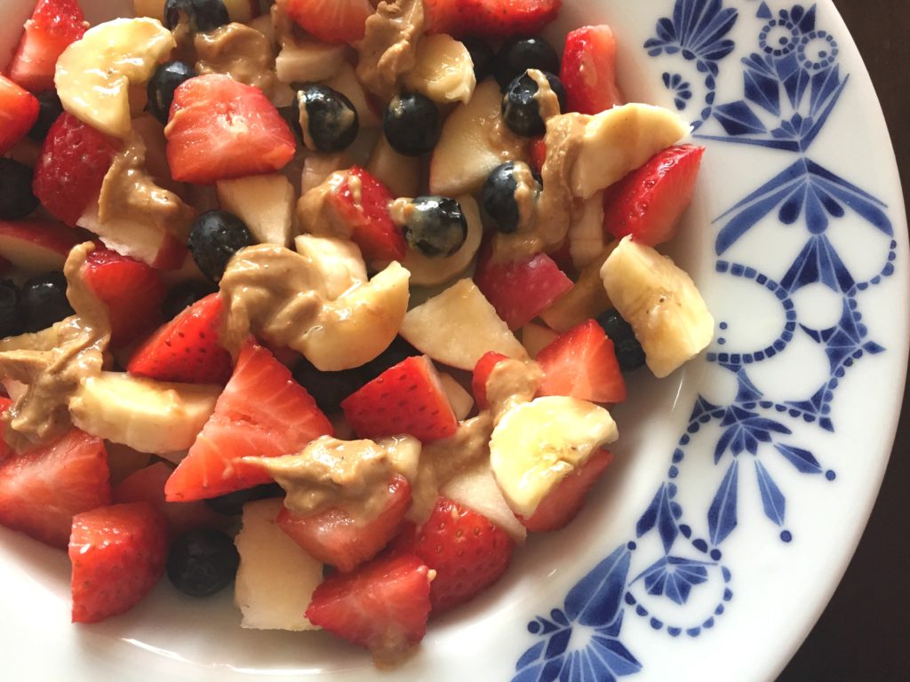 fruit & cashew butter bowl