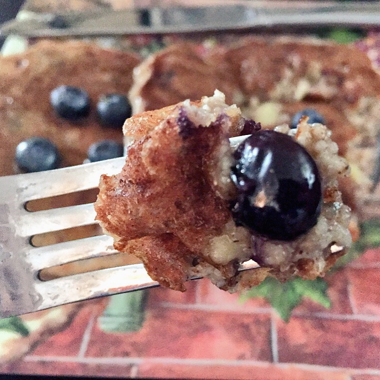 protein blueberry pancakes