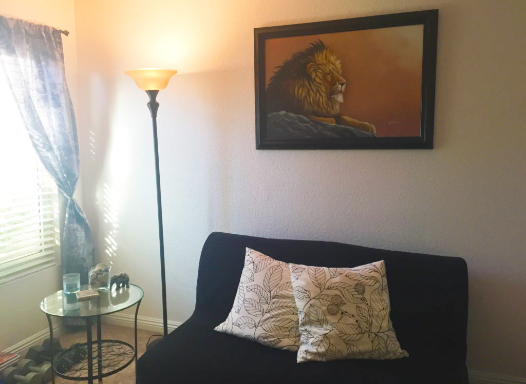 Workout Room-Lion Painting