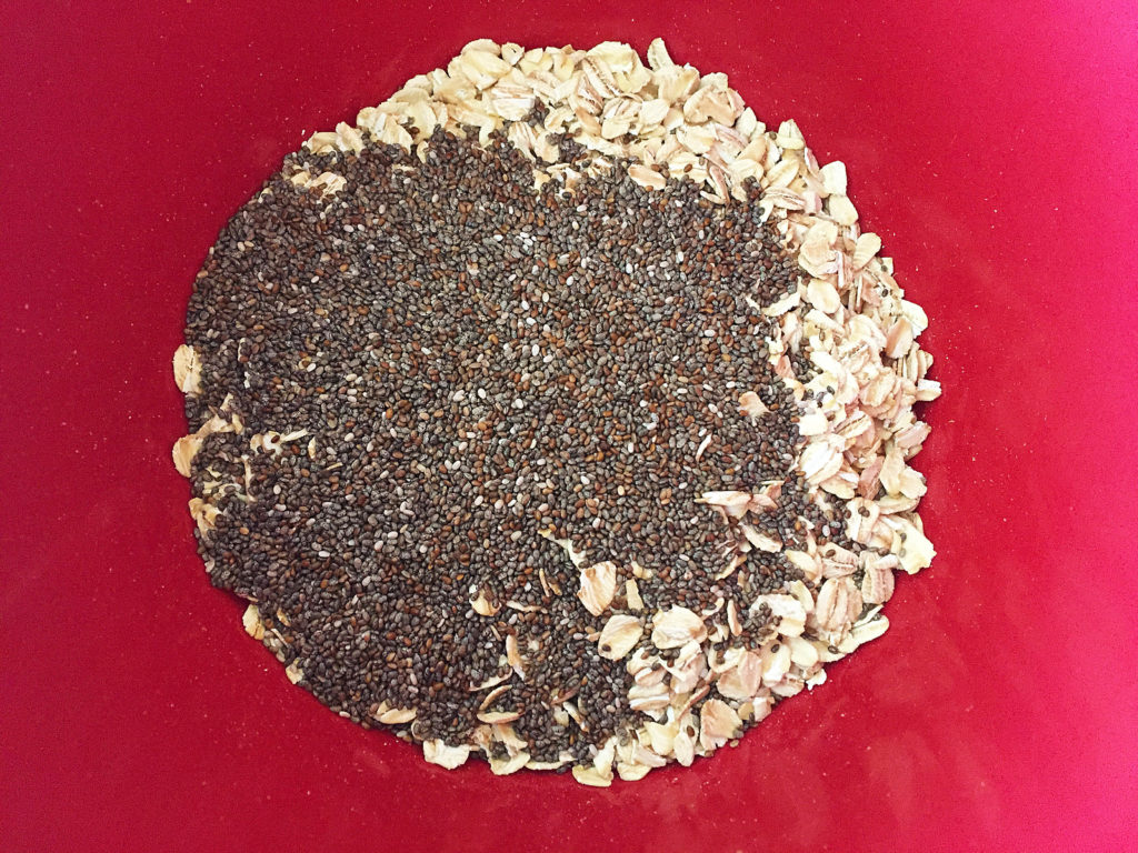 oat chia seed mixture