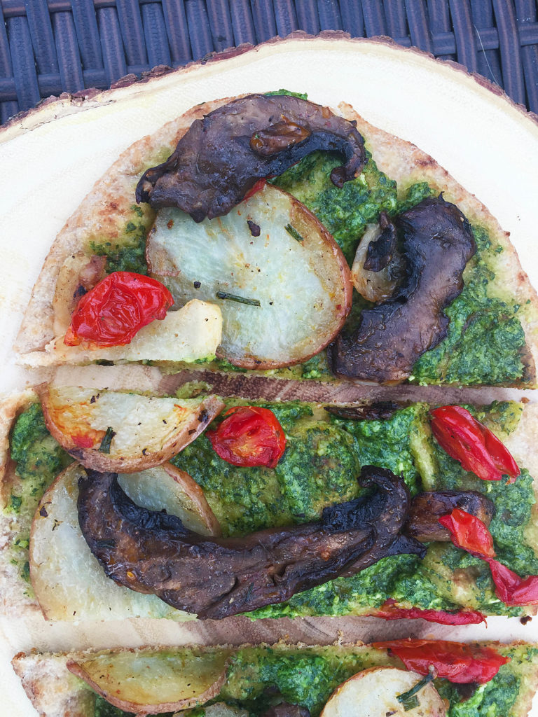 arugula pesto naan pizza-3