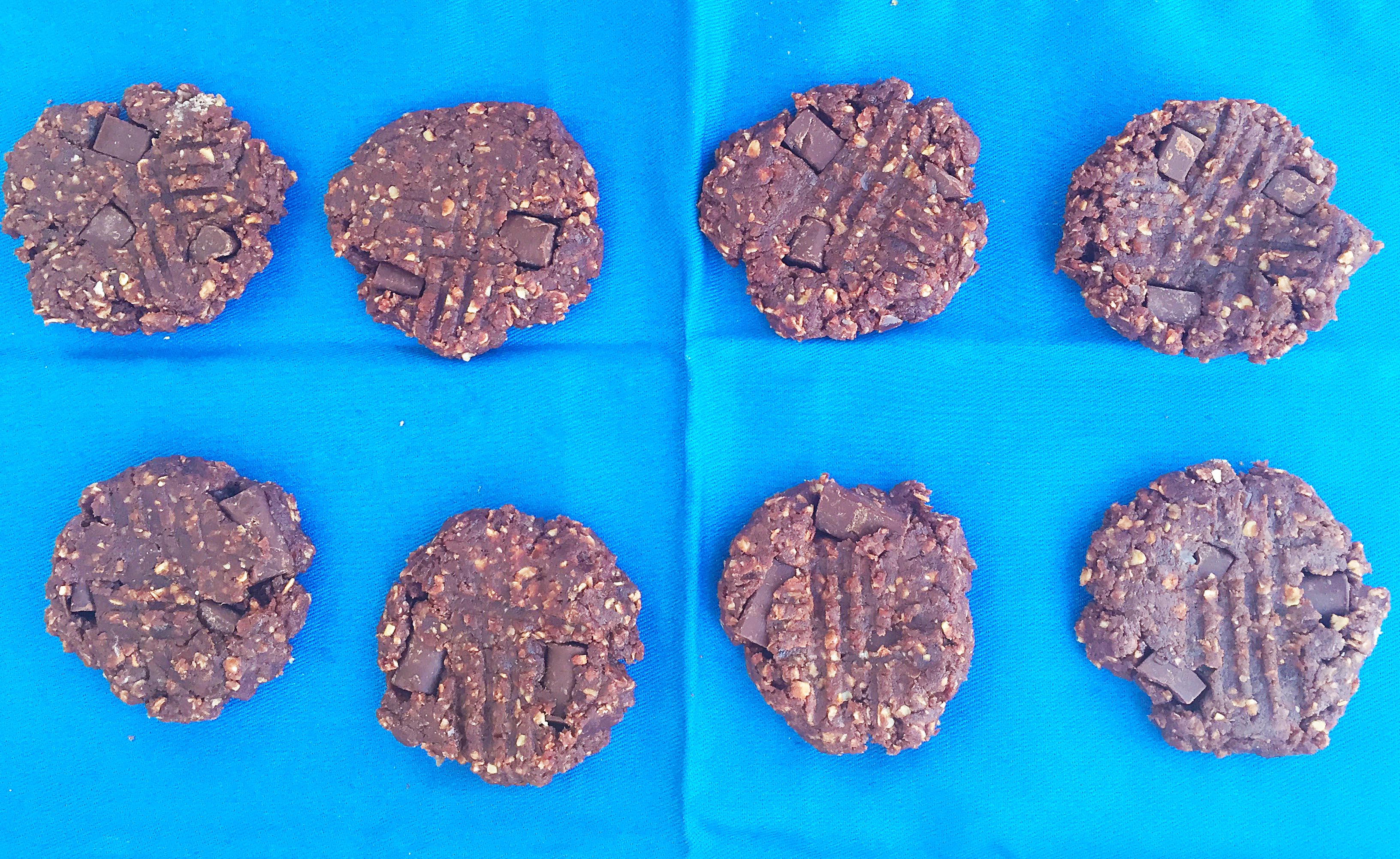 raw choc pb cookies-6