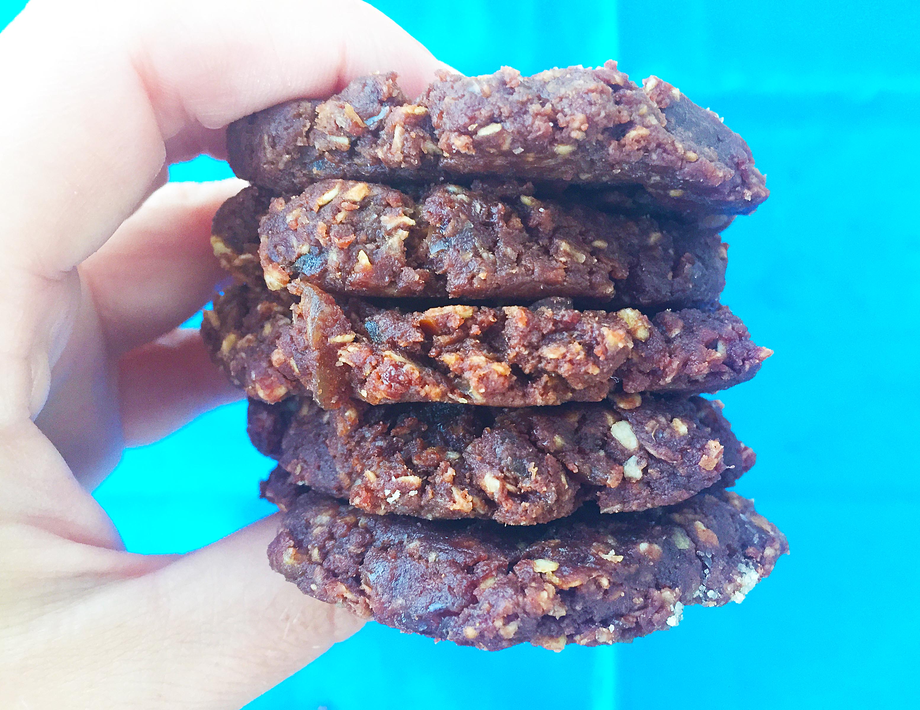 raw choc pb cookies-7