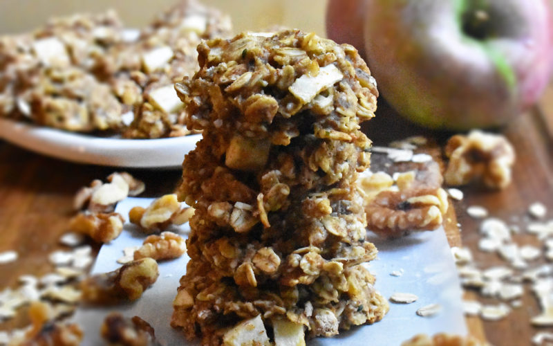 Apple Oatmeal Breakfast Cookies {Great for increasing lactation for mamas, healthy for the whole family!}