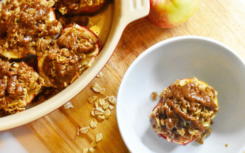 Baked Apples with an Oat Streusel & Maple Butter Sauce {vegan + gf}