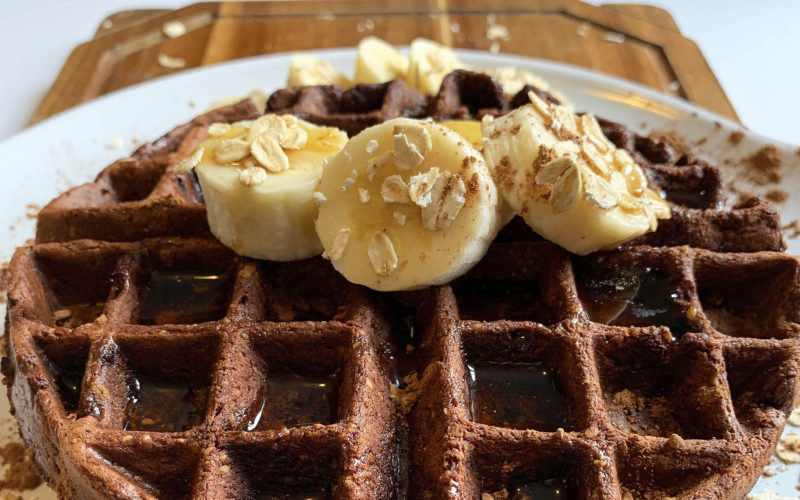 Chocolate Banana Oat Waffles {vegan + gf}